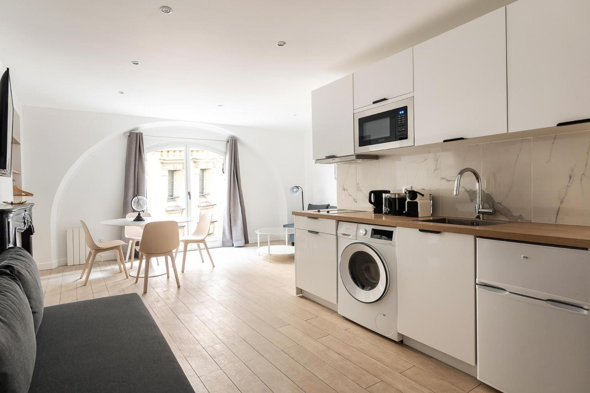 Central Apartment In The Heart Of The Marais With Air Conditioning パリ エクステリア 写真