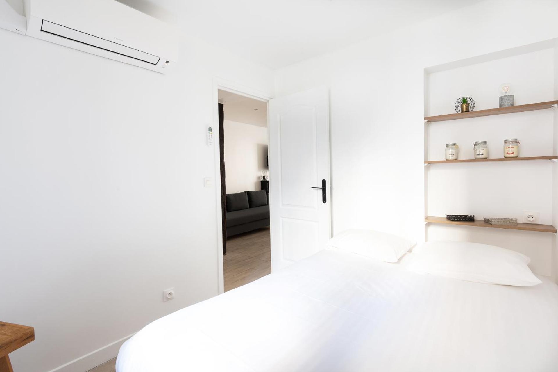 Central Apartment In The Heart Of The Marais With Air Conditioning パリ エクステリア 写真